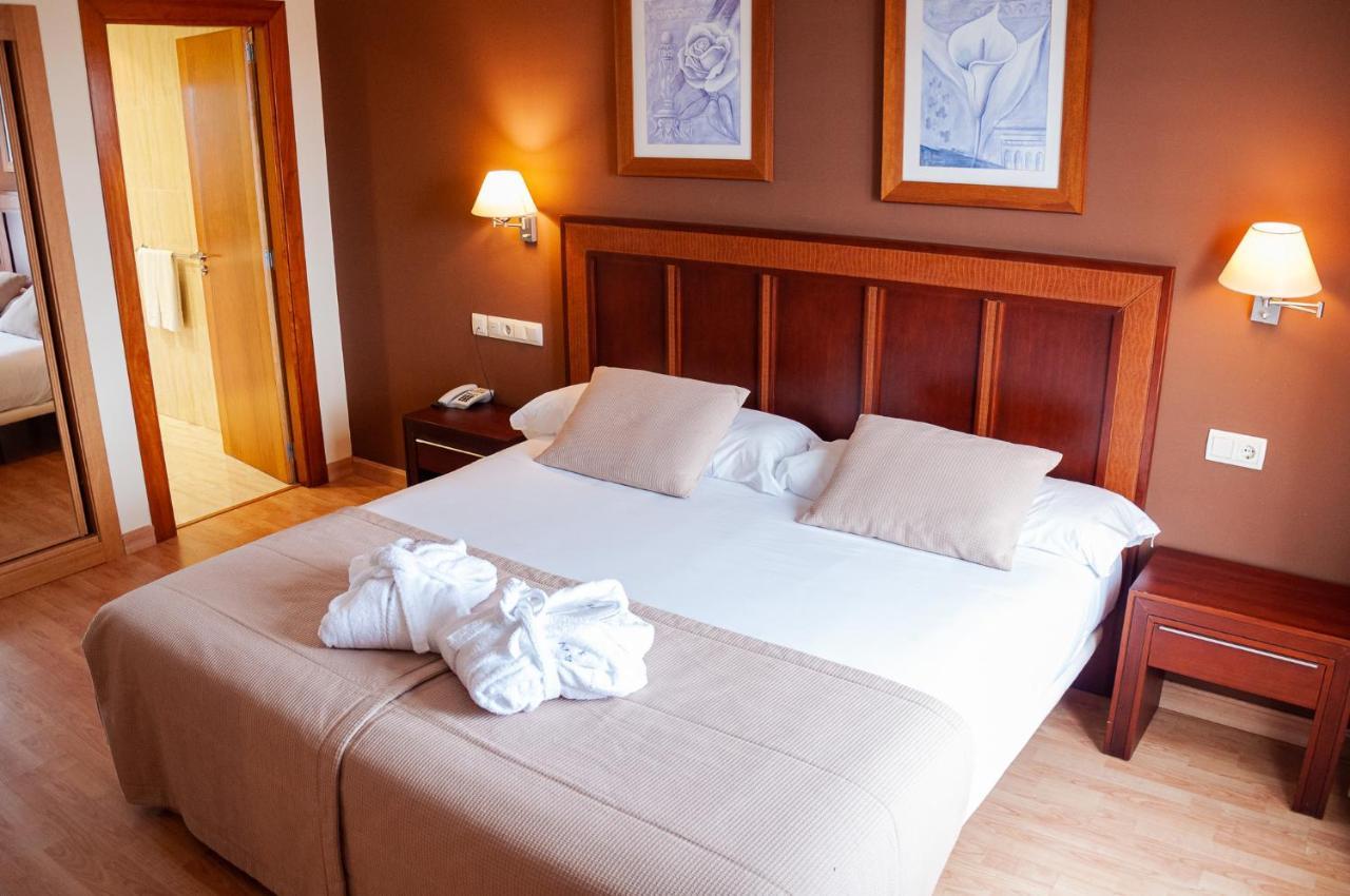 Arva Santiago Leon Hotel Exterior photo