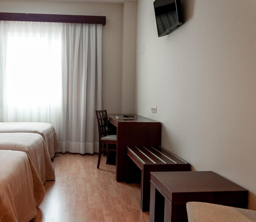 Arva Santiago Leon Hotel Exterior photo